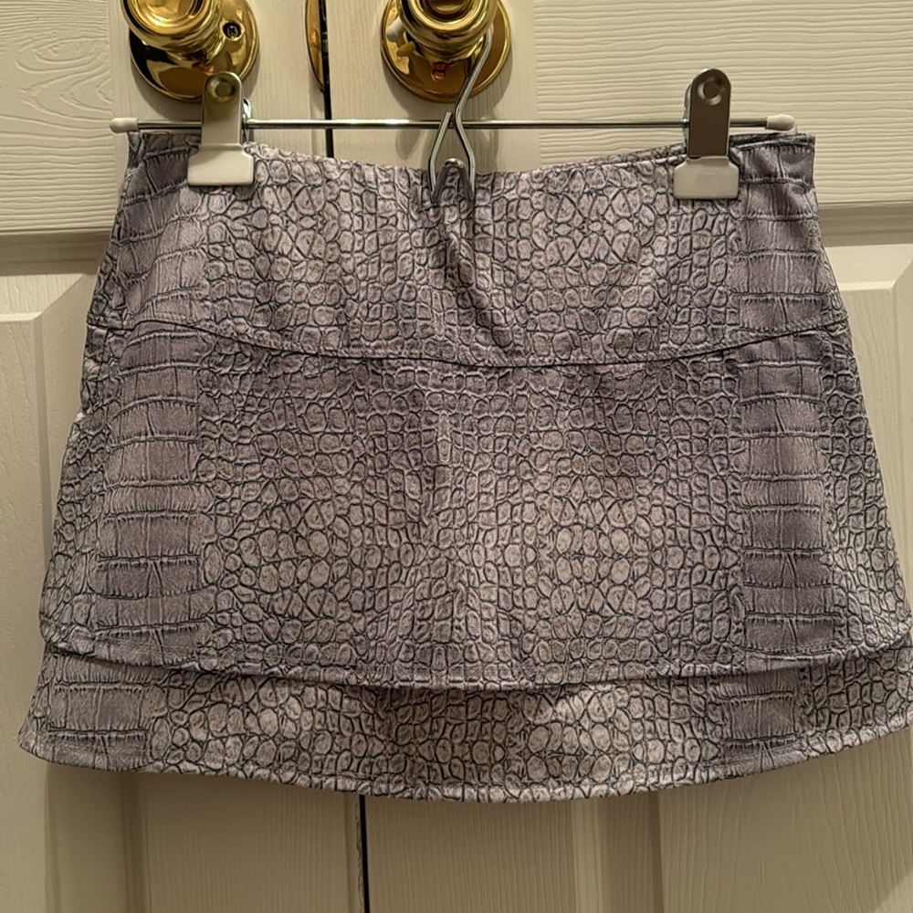 Lucky in Love size small tennis skirt in snakeskin print (new without tags)